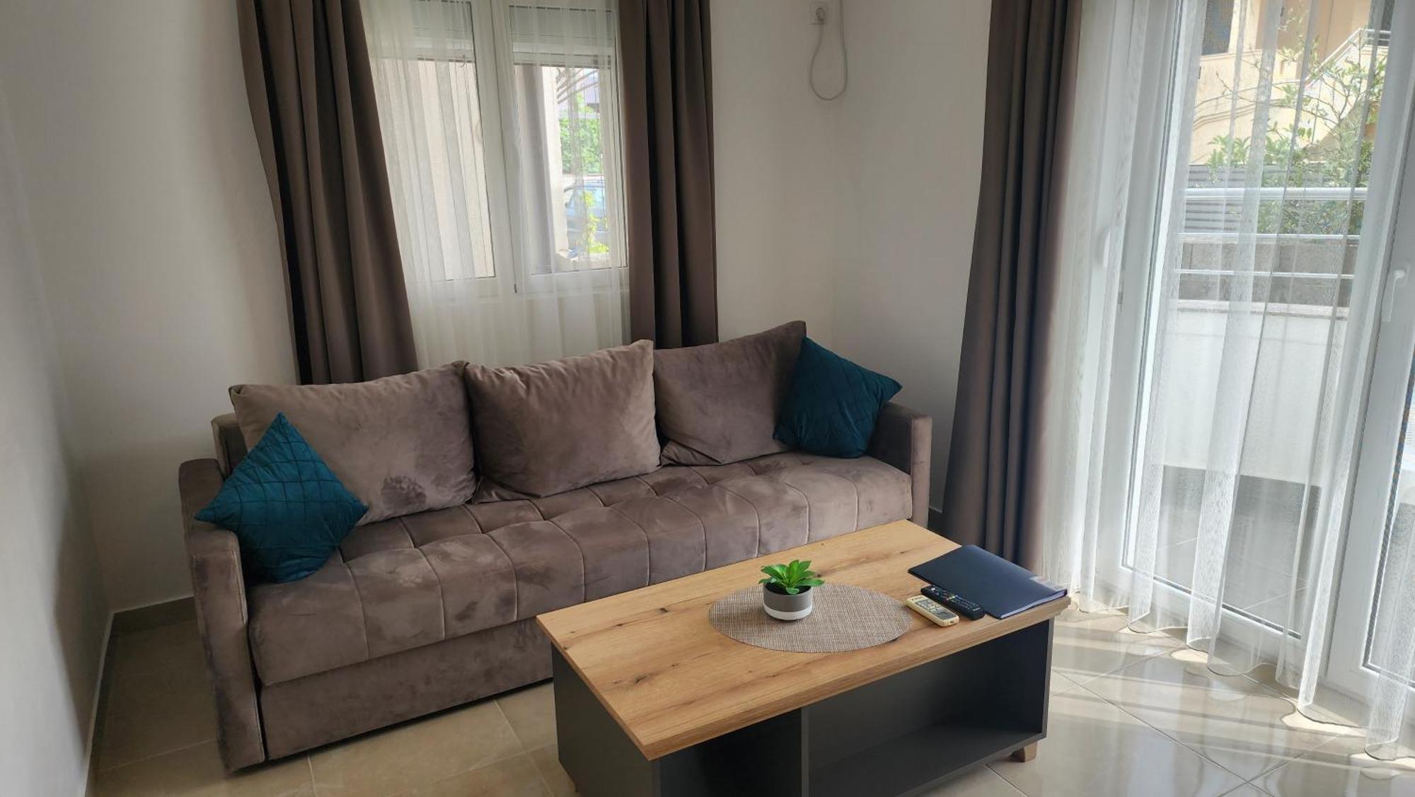 דוני שטוי "House Muenster" Bed&Breakfast - Ulcinj חדר תמונה