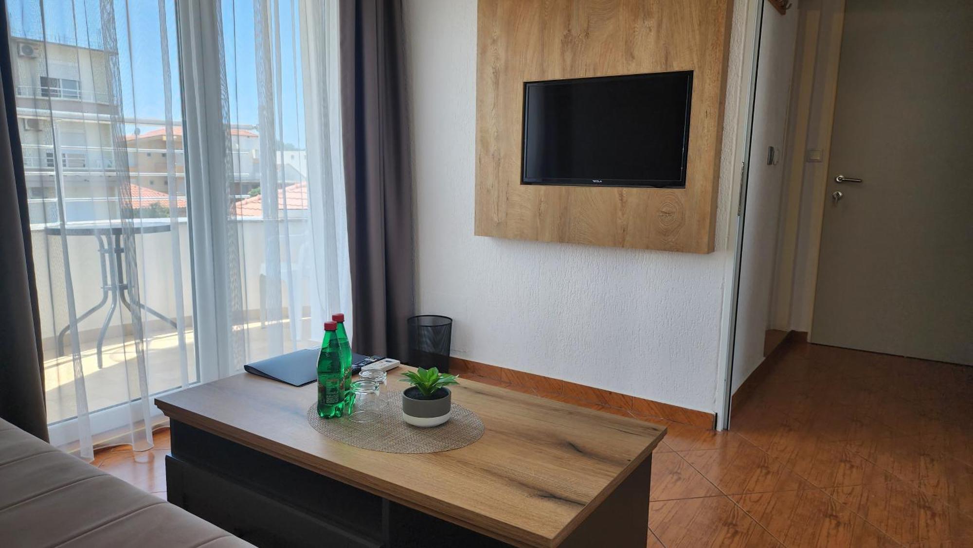 דוני שטוי "House Muenster" Bed&Breakfast - Ulcinj חדר תמונה